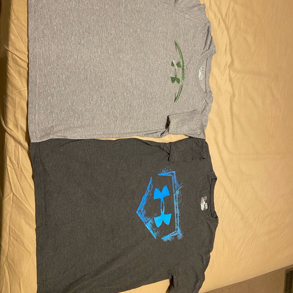 Under Armour Gray and Black T-Shirts